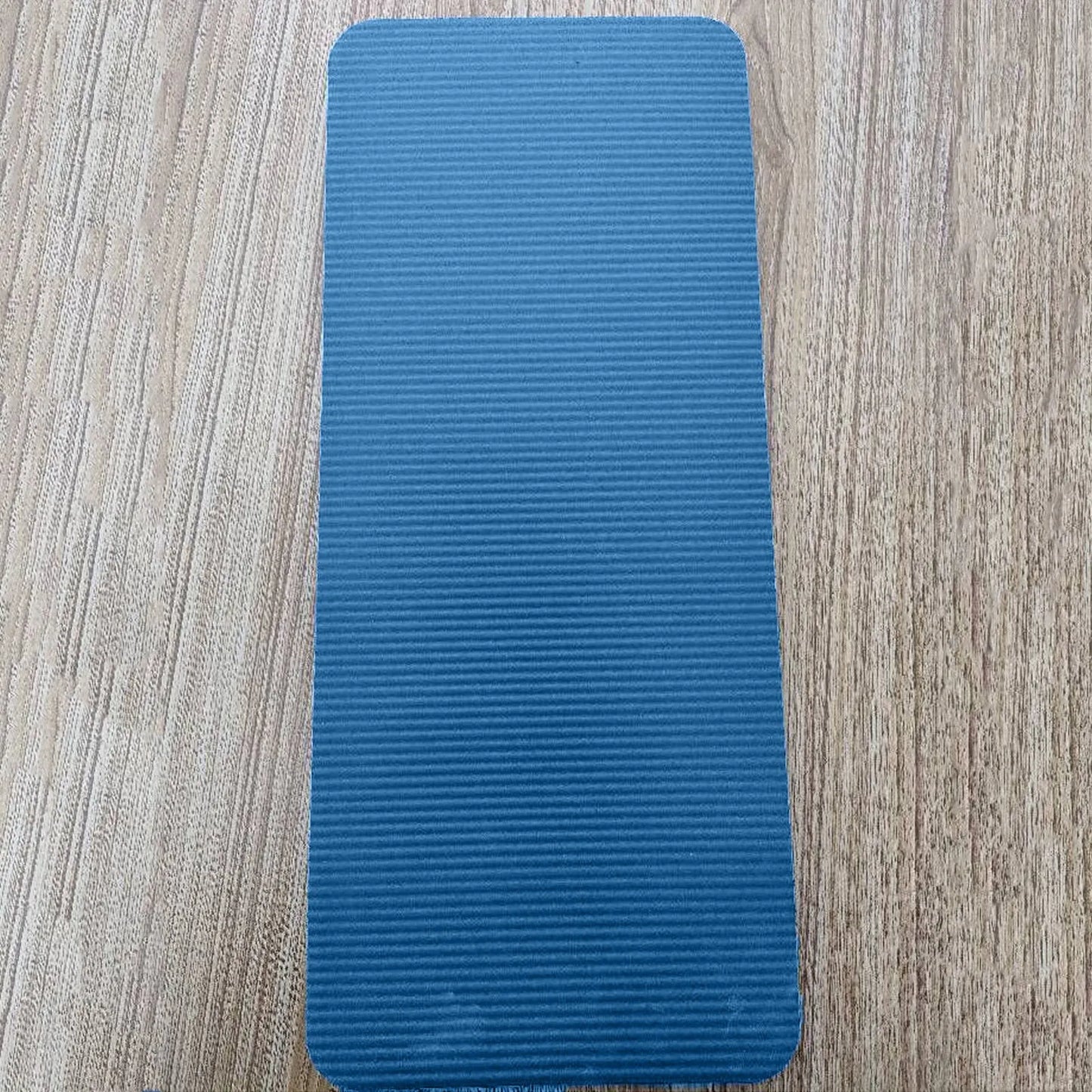 NBR Anti-Slip Yoga Mat for Exercise and Pilates Workouts