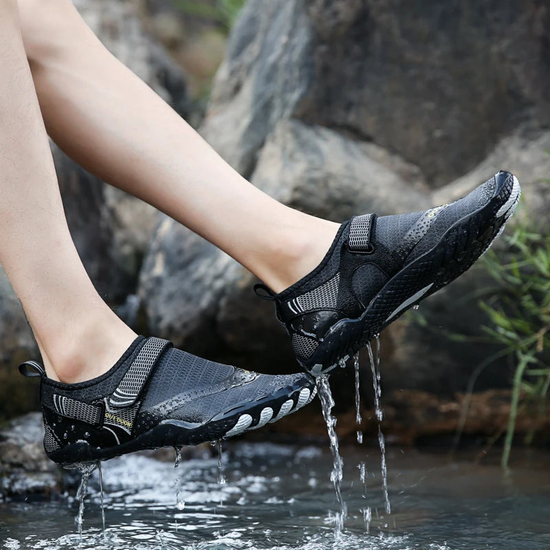 Men Water Shoes Quick Dry Non Slip Five Finger Sneakers